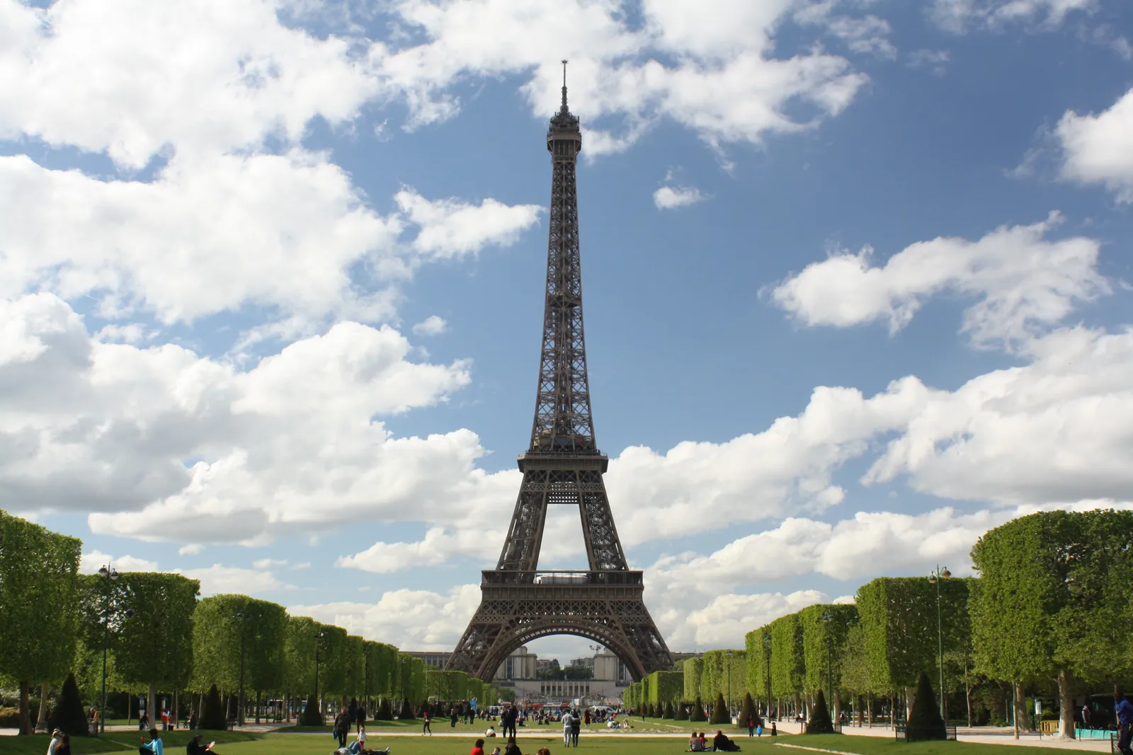 París (Francia), Marsella (Francia), Ginebra (Suiza), Barcelona (España), Madrid (España), Valencia (España), Ámsterdam (Países Bajos), Berlín (Alemania), Florencia (Italia), Venecia (Italia)